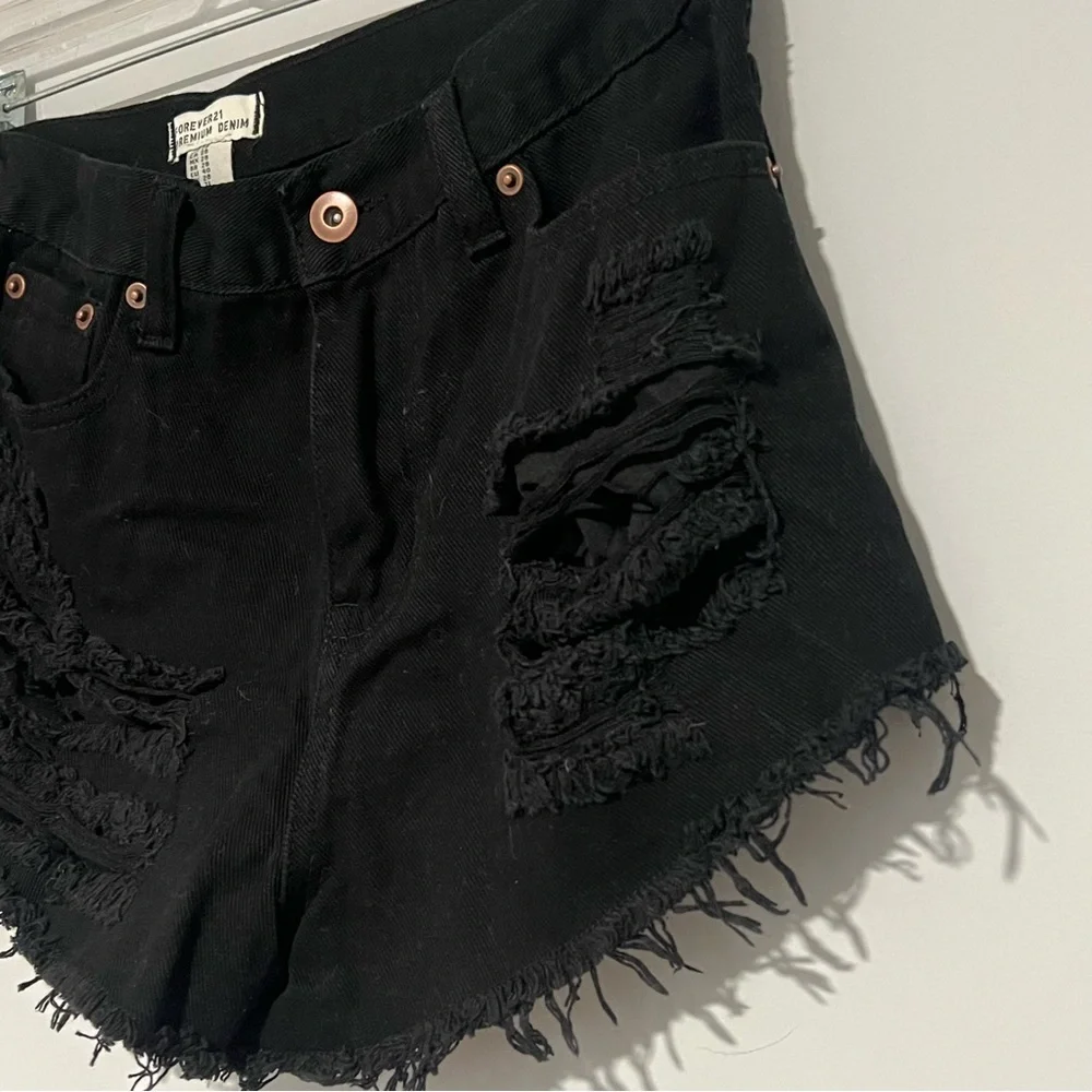 Forever 21 Premium Denim Black Ripped Jean Shorts Jorts Size 28 Grunge Edgy